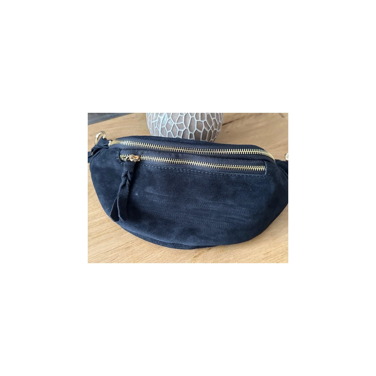 BANANE CROUTE DE CUIR BLEU NUIT 3 BANANE CROUTE DE CUIR BLEU NUIT