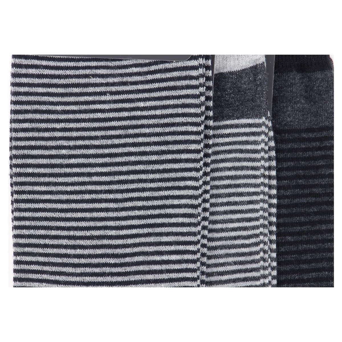 CHAUSSETTES AZZARO PARIS AVEC RAYURES, LOT DE 3 PAIRES,BLEU MARINE, NOIR, GRIS. 6 CHAUSSETTES AZZARO PARIS AVEC RAYURES, LOT DE 3 PAIRES,BLEU MARINE, NOIR, GRIS. – Image 4