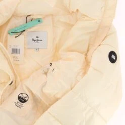 DOUDOUNE FEMME PEPE JEANS IVOIRE 13 DOUDOUNE FEMME PEPE JEANS IVOIRE -Vêtements De Mode doudoune femme pepe jeans ivoire 5