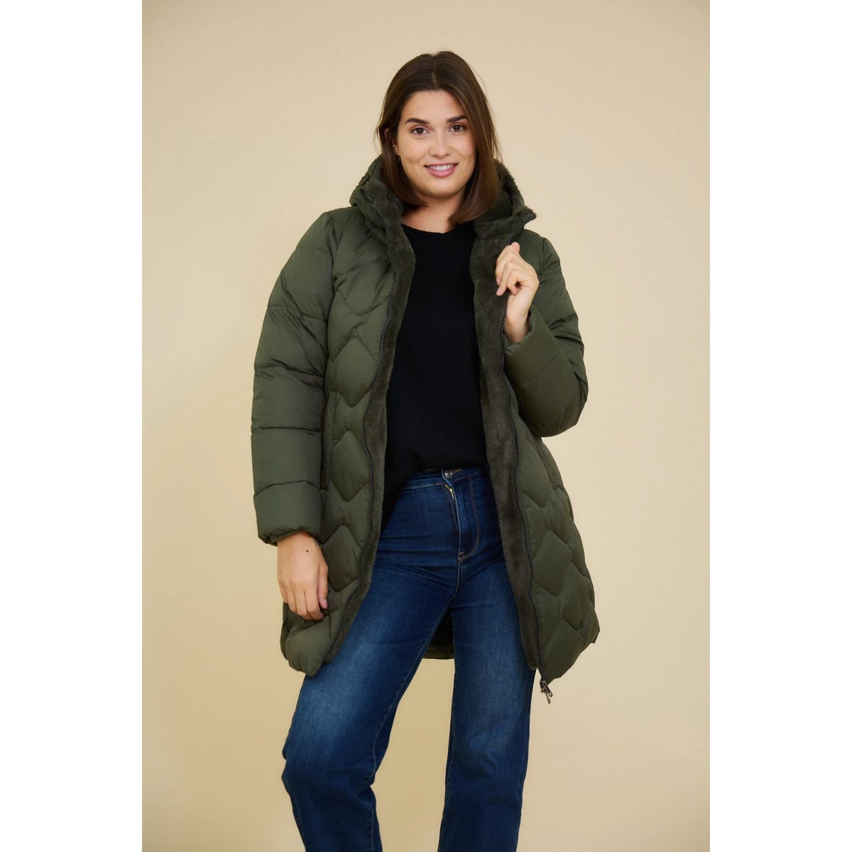 DOUDOUNE MI-LONGUE KAKI DOUBLEE FOURRURE 4 DOUDOUNE MI-LONGUE KAKI DOUBLEE FOURRURE – Image 2