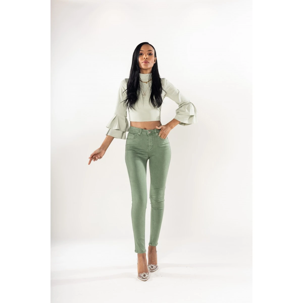 PANTALON SLIM STRECH NINA CARTER VERT AMANDE 4 PANTALON SLIM STRECH NINA CARTER VERT AMANDE – Image 2