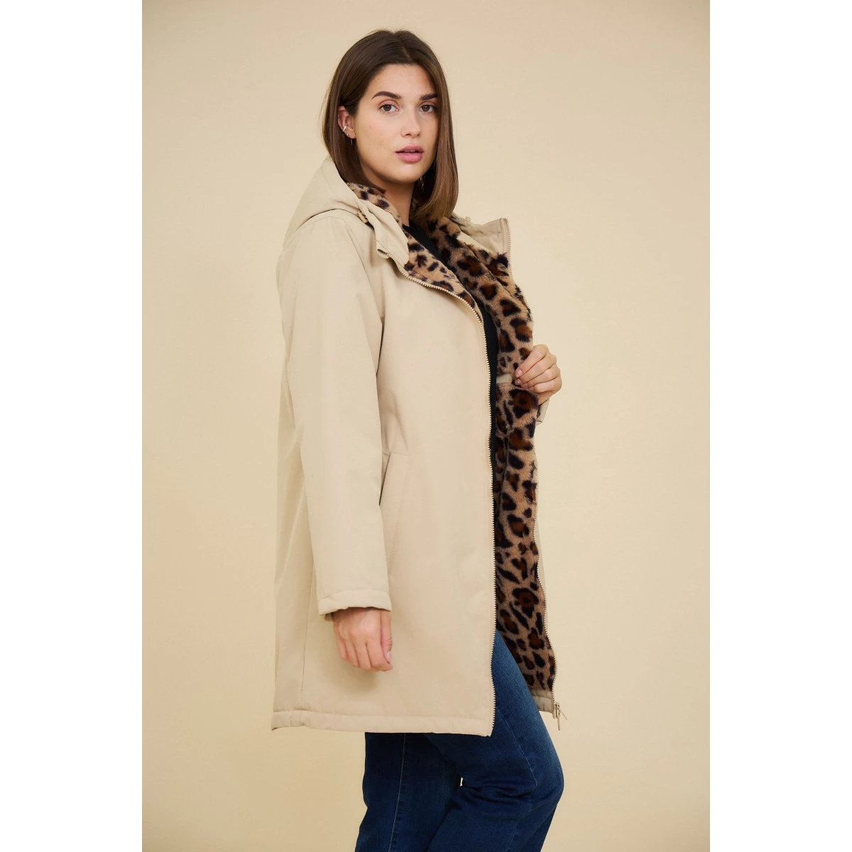 PARKA MI-LONGUE BEIGE DOUBLEE LEOPARD 4 PARKA MI-LONGUE BEIGE DOUBLEE LEOPARD – Image 2