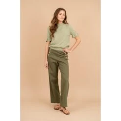 PULL MANCHES COURTES VERT AMANDE -Vêtements De Mode pull manches courtes vert amande 1