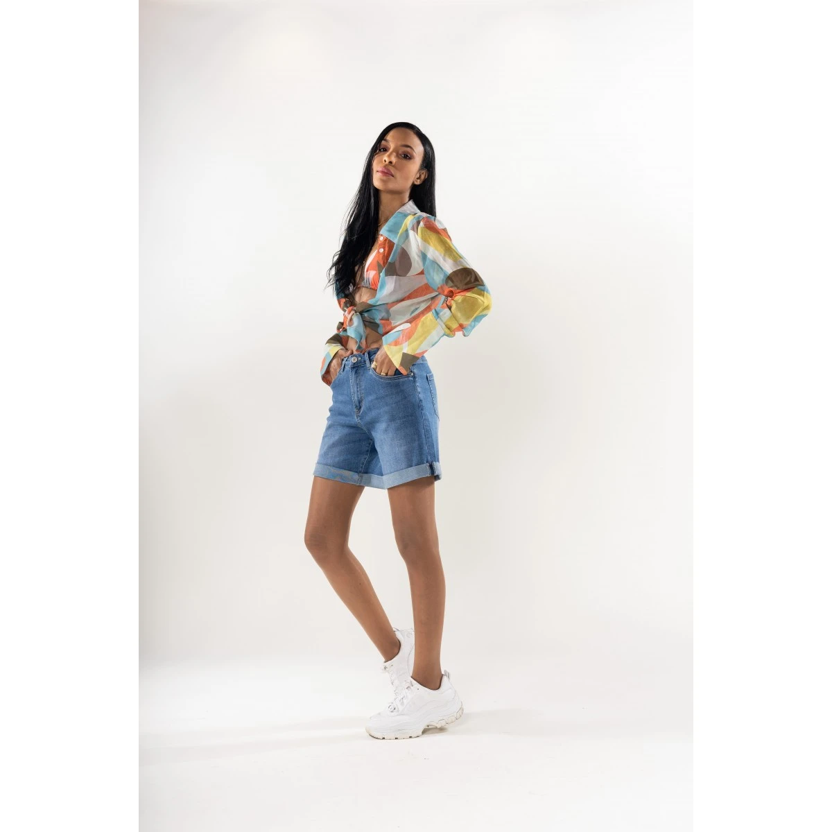 SHORT JEAN FONCE NINA CARTER 5 SHORT JEAN FONCE NINA CARTER – Image 3